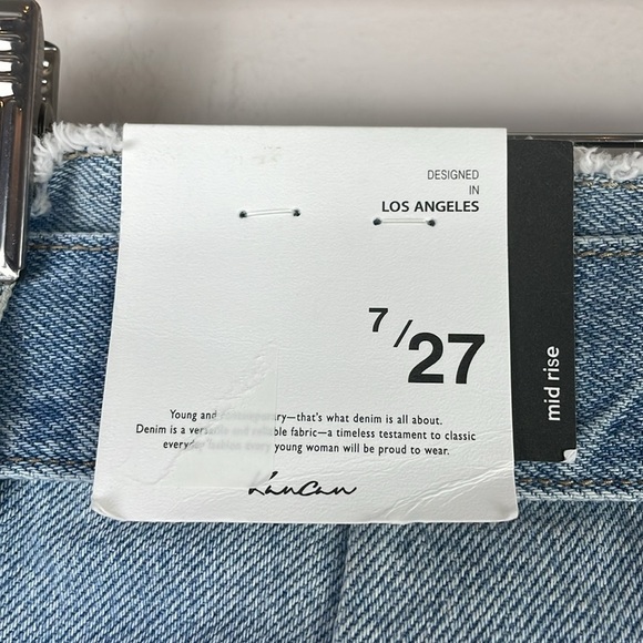 NWT KanCan Women Jean Denim Shorts SZ 7/27 Mid Rise Distressed Belt - Picture 9 of 13